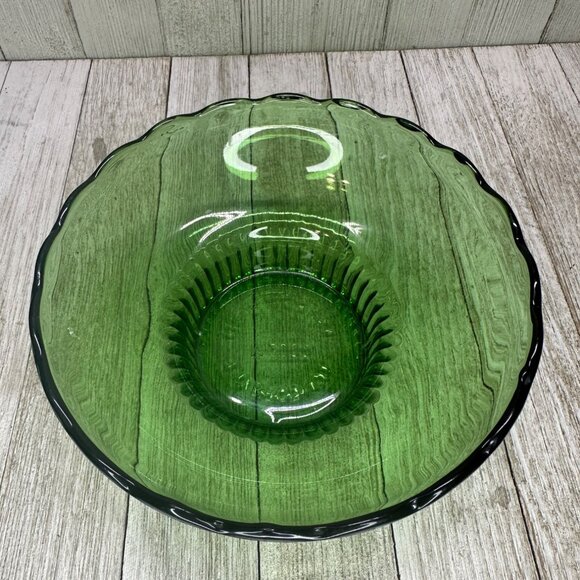Vintage E.O Brody Bowl Glass Green Scalloped Rim Ribbed Pedestal Base 7" DIA - Picture 2 of 13